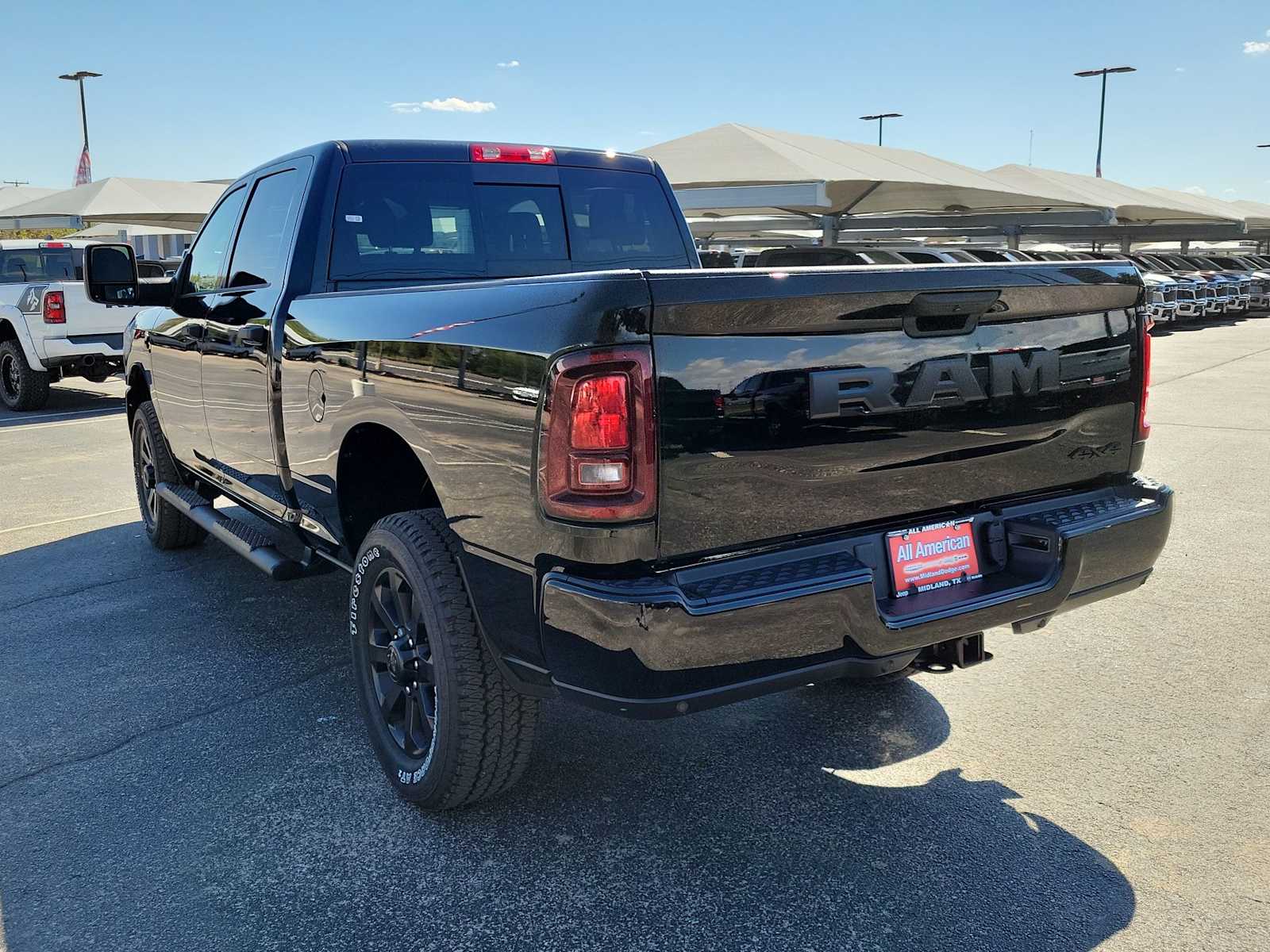 2026 Ram 2500 Tradesman photo 4
