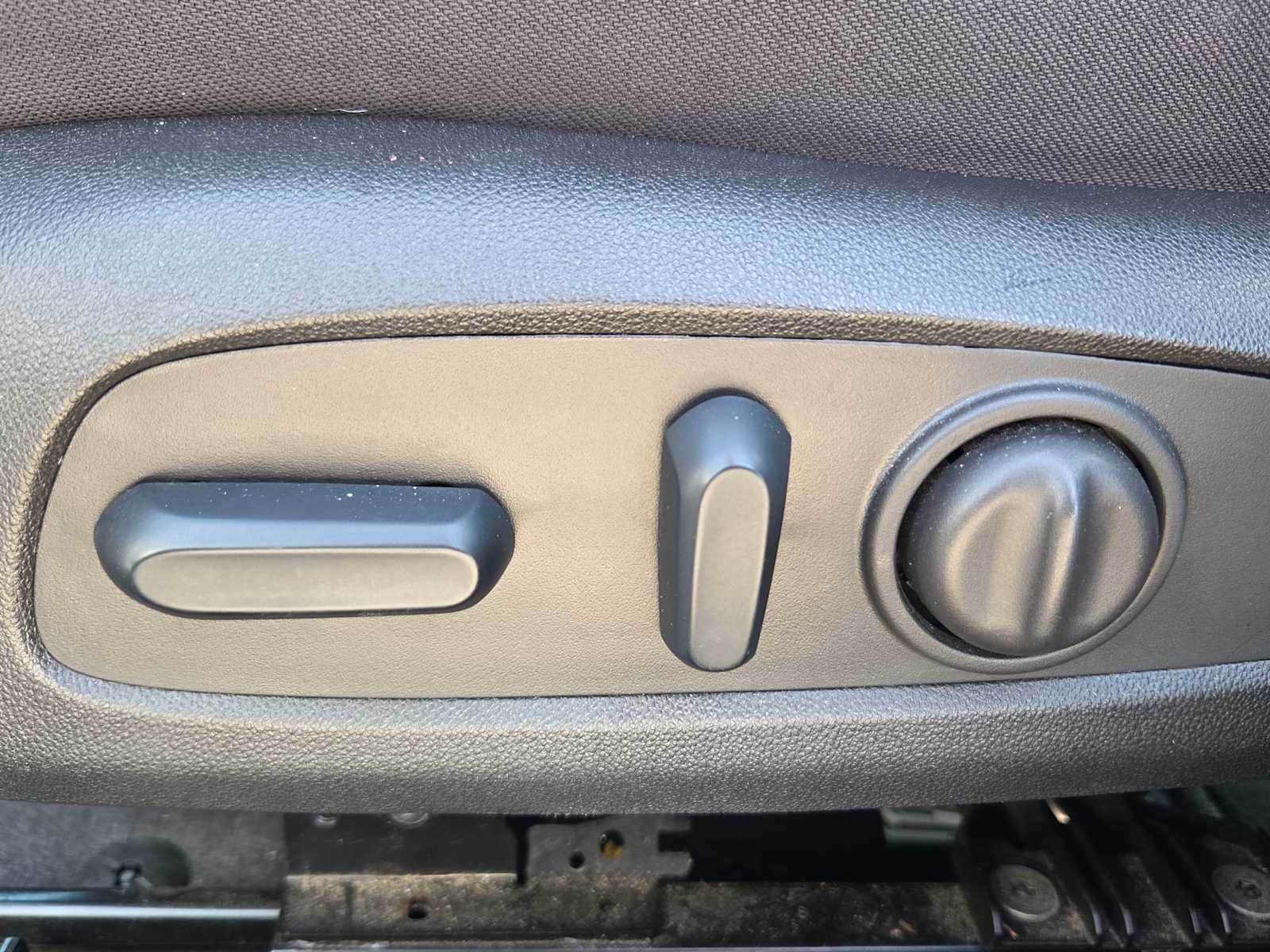 Thumbnail: 2024 Chevrolet Malibu - 14