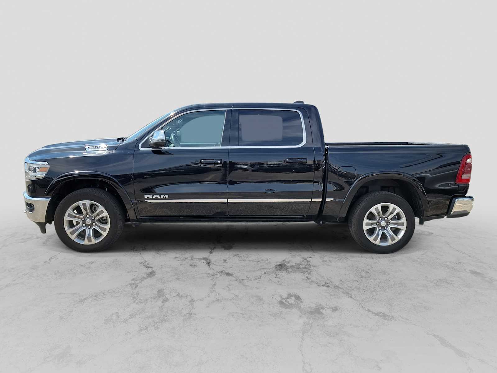 Thumbnail: 2024 RAM 1500 - 3