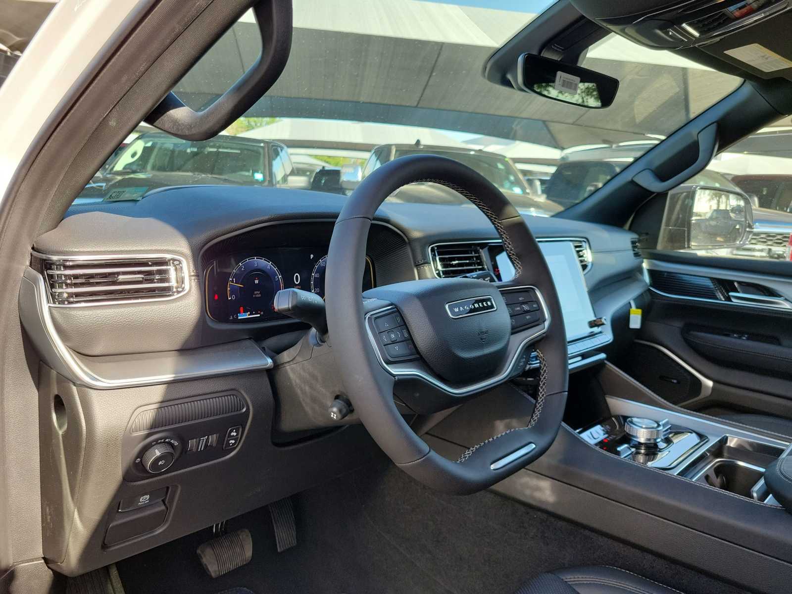 Thumbnail: 2024 Jeep Wagoneer - 6