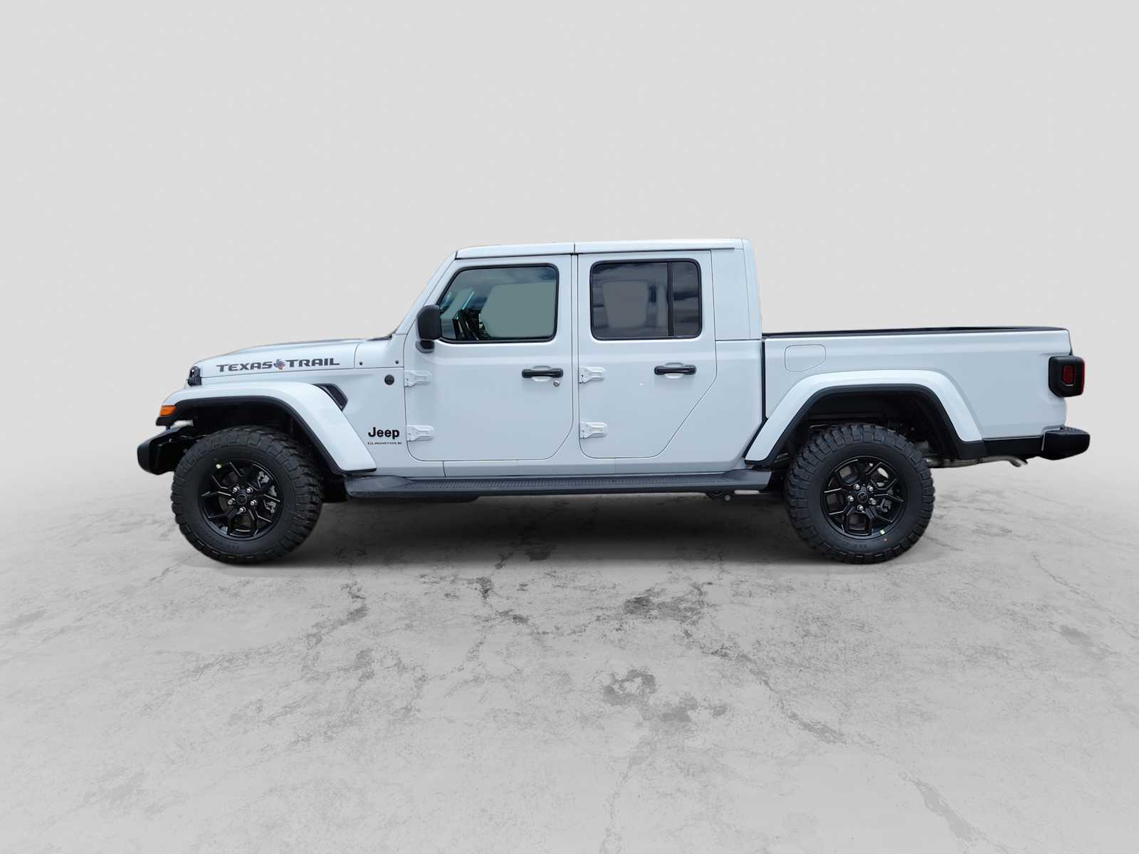 Thumbnail: 2026 Jeep Gladiator - 5