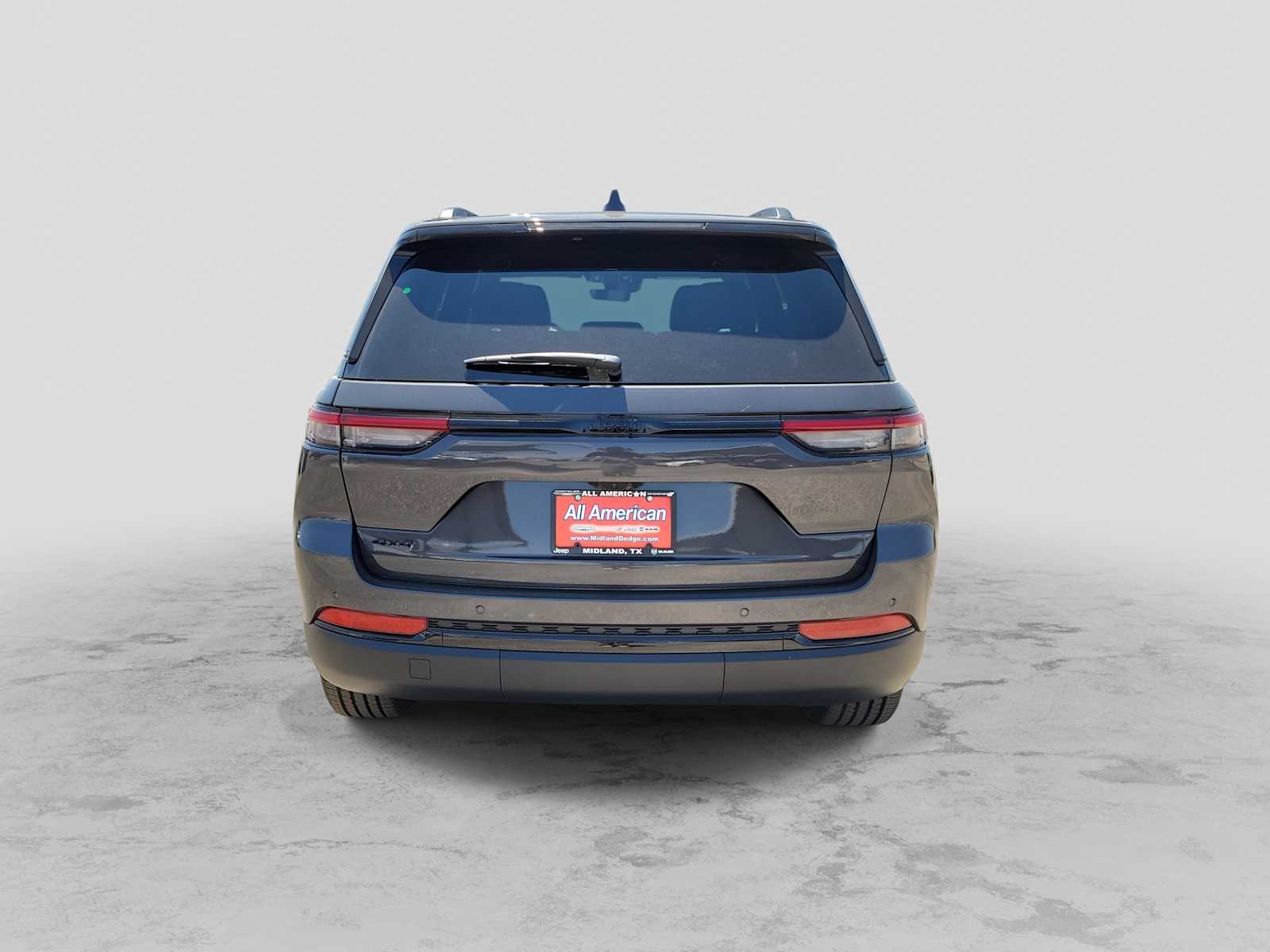 Thumbnail: 2025 Jeep Grand Cherokee - 5