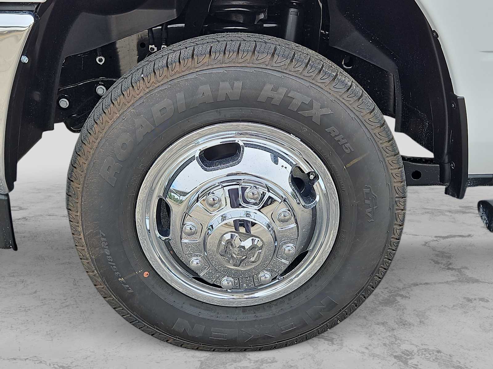 Thumbnail: 2026 RAM 3500 - 4