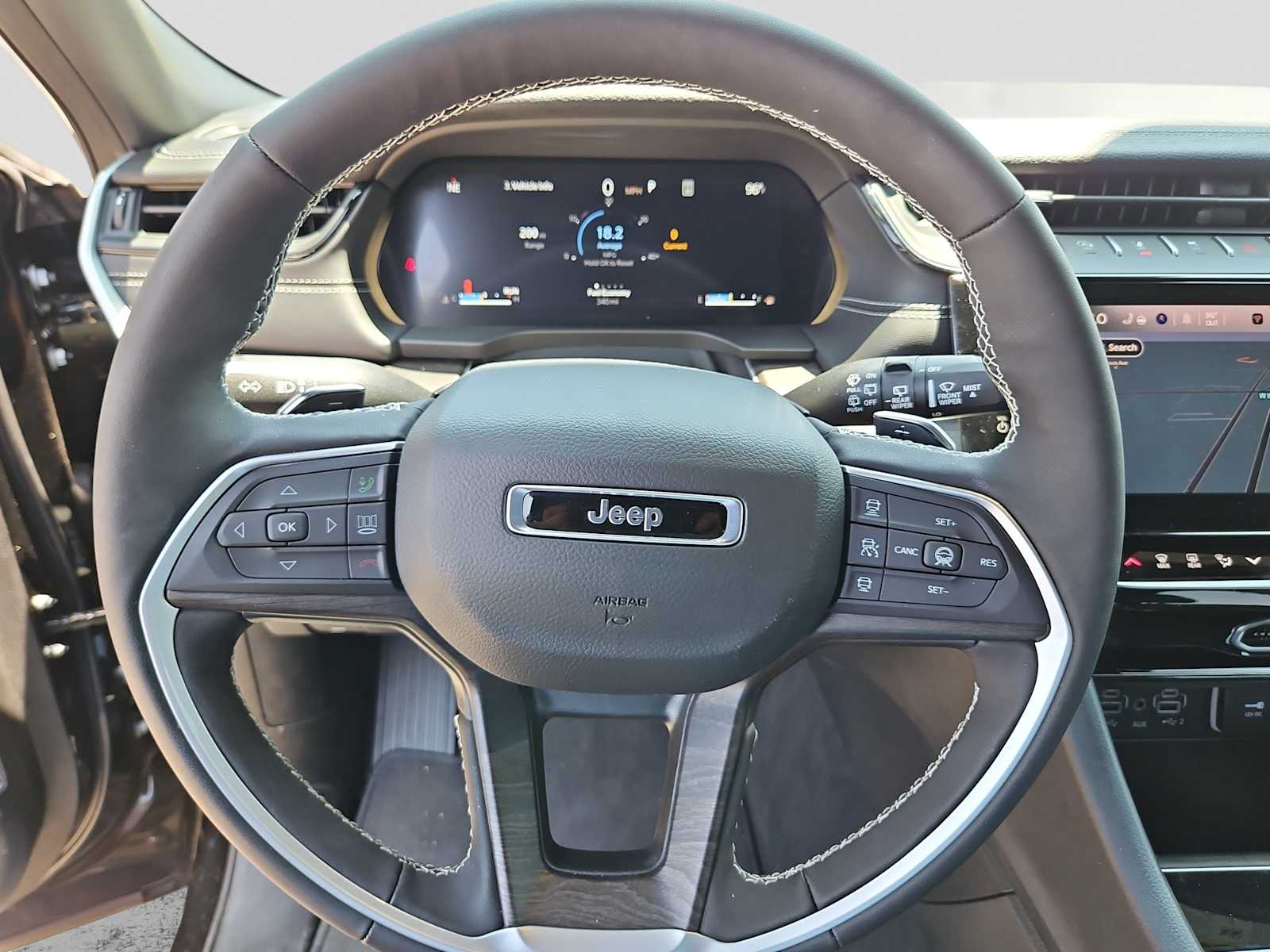 Thumbnail: 2026 Jeep Grand Cherokee - 11