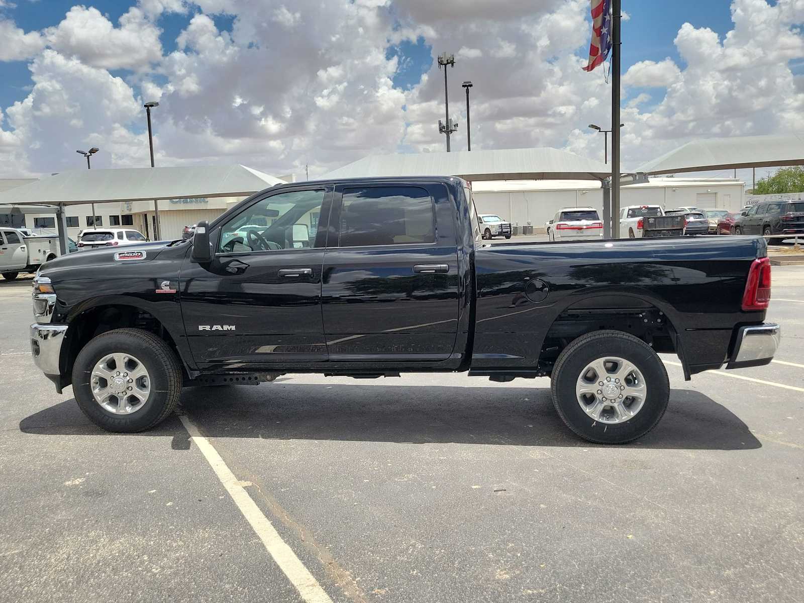 2025 Ram 2500 Big Horn photo 3