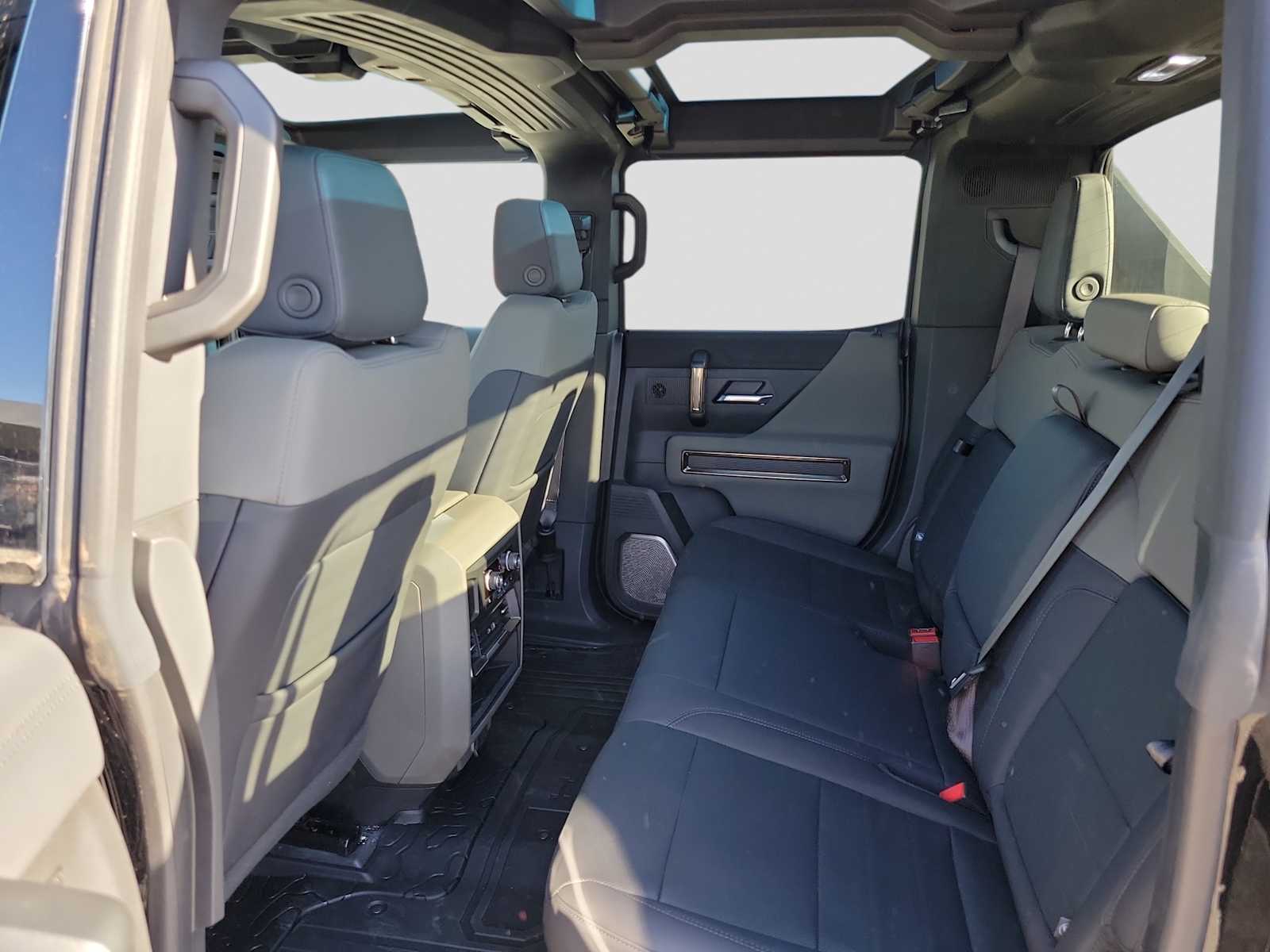 Thumbnail: 2024 GMC Hummer EV - 12