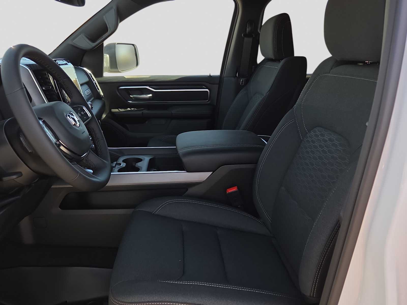 Thumbnail: 2025 RAM 1500 - 13