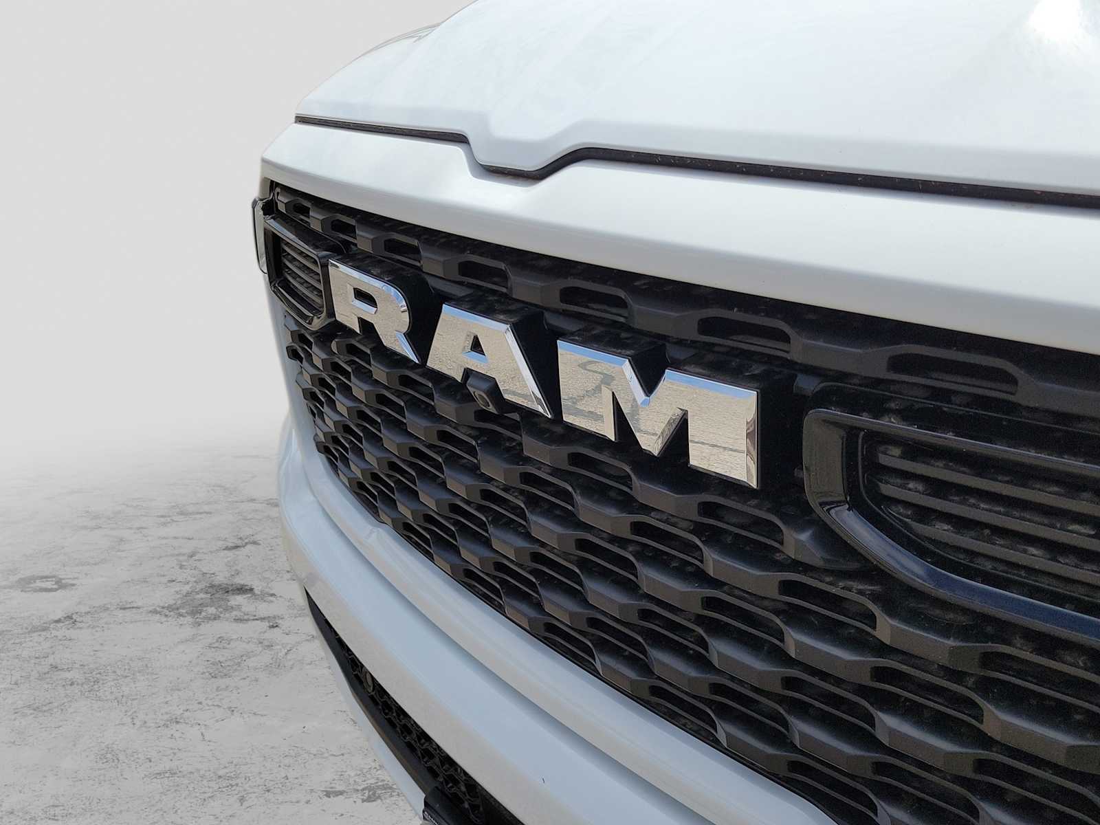 Thumbnail: 2026 RAM 1500 - 5