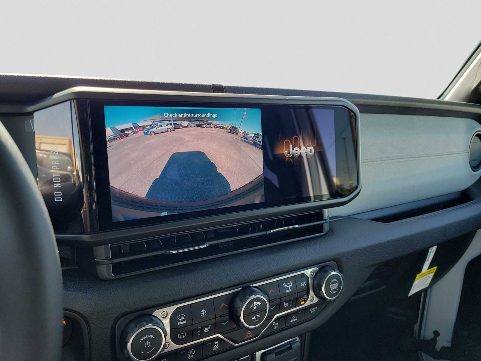 Thumbnail: 2026 Jeep Wrangler - 20