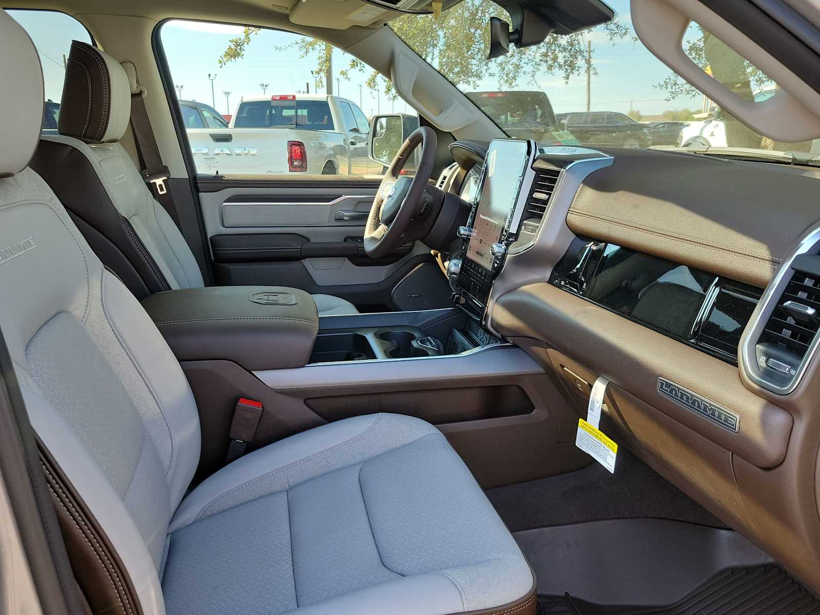 Thumbnail: 2026 RAM 1500 - 14