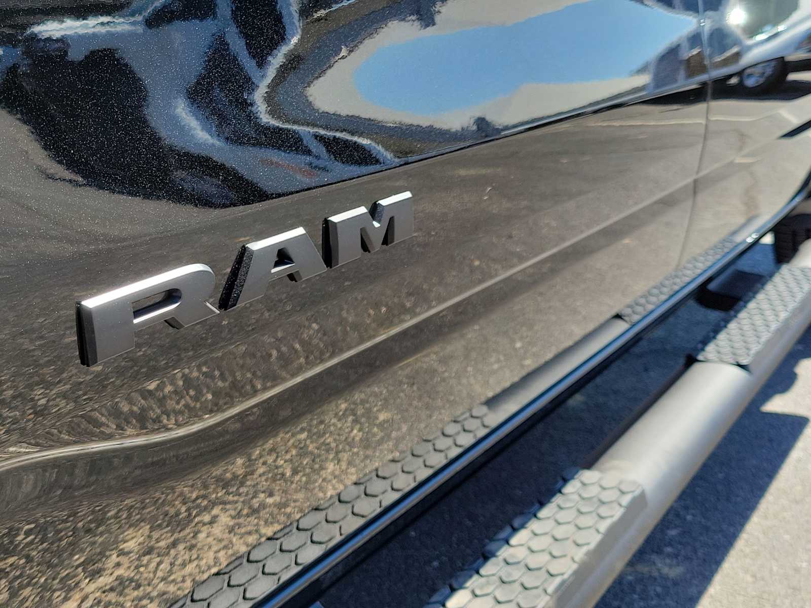 Thumbnail: 2025 RAM 1500 - 7