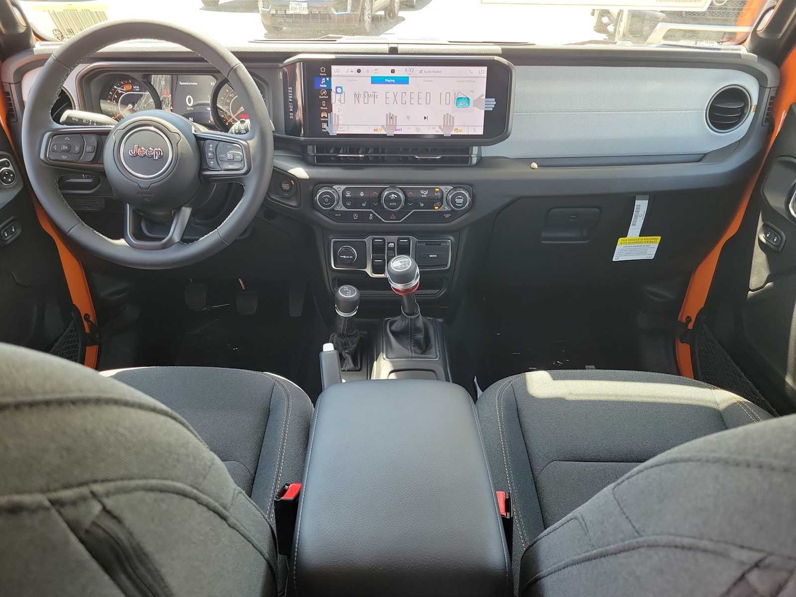 Thumbnail: 2025 Jeep Wrangler - 10