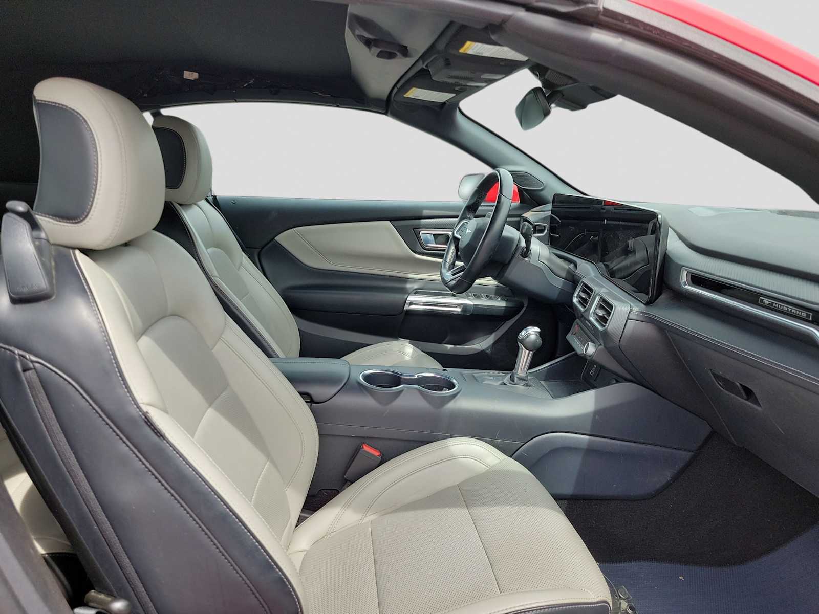 Thumbnail: 2025 Ford Mustang - 10