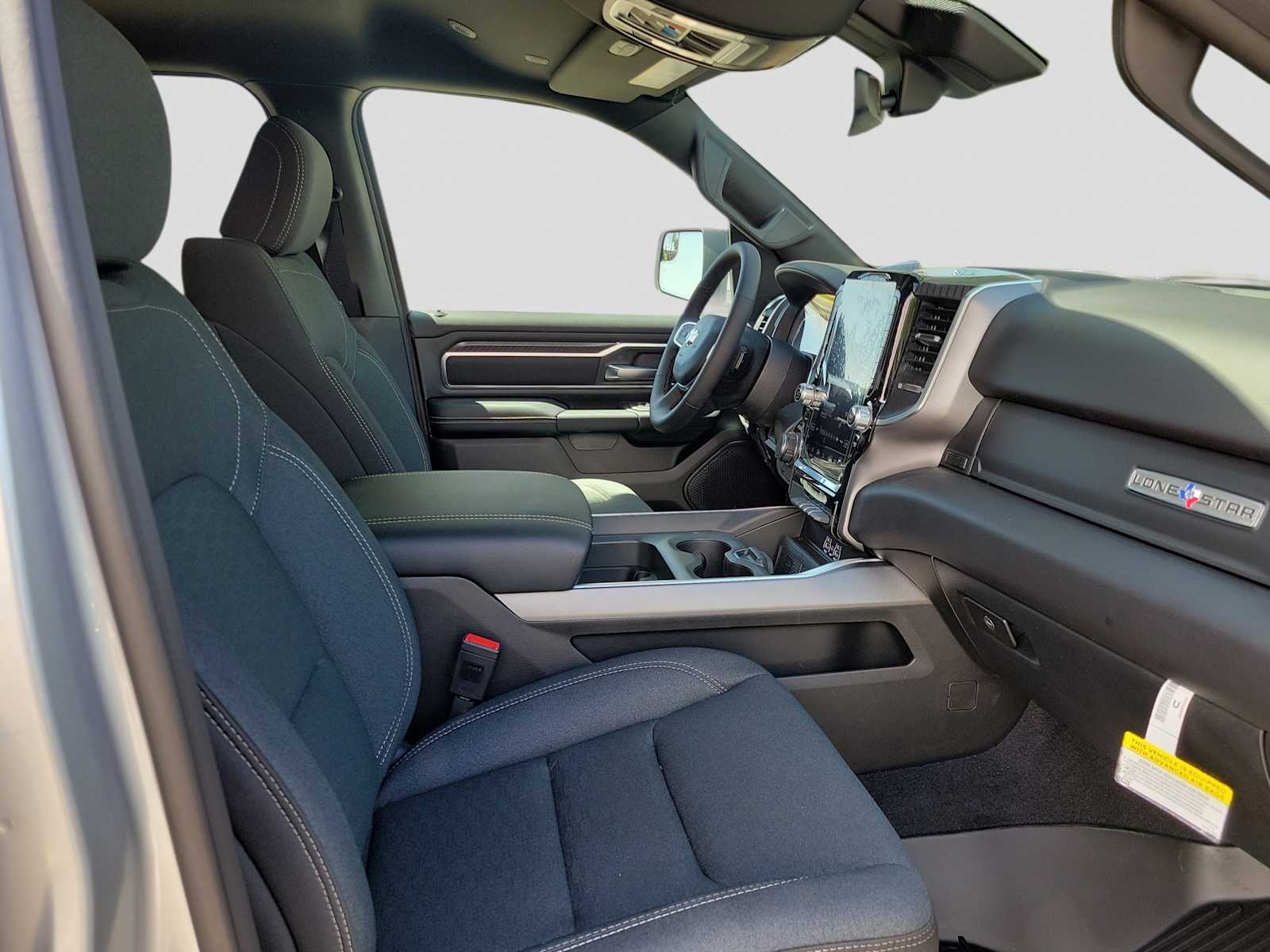 Thumbnail: 2026 RAM 1500 - 10