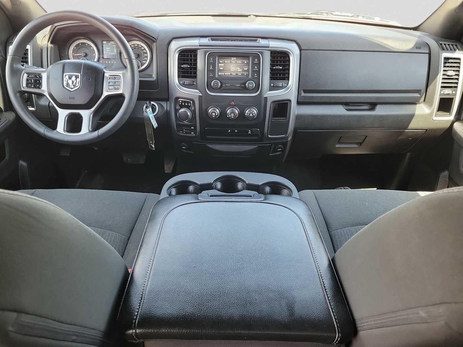 Thumbnail: 2024 RAM 1500 Classic - 10