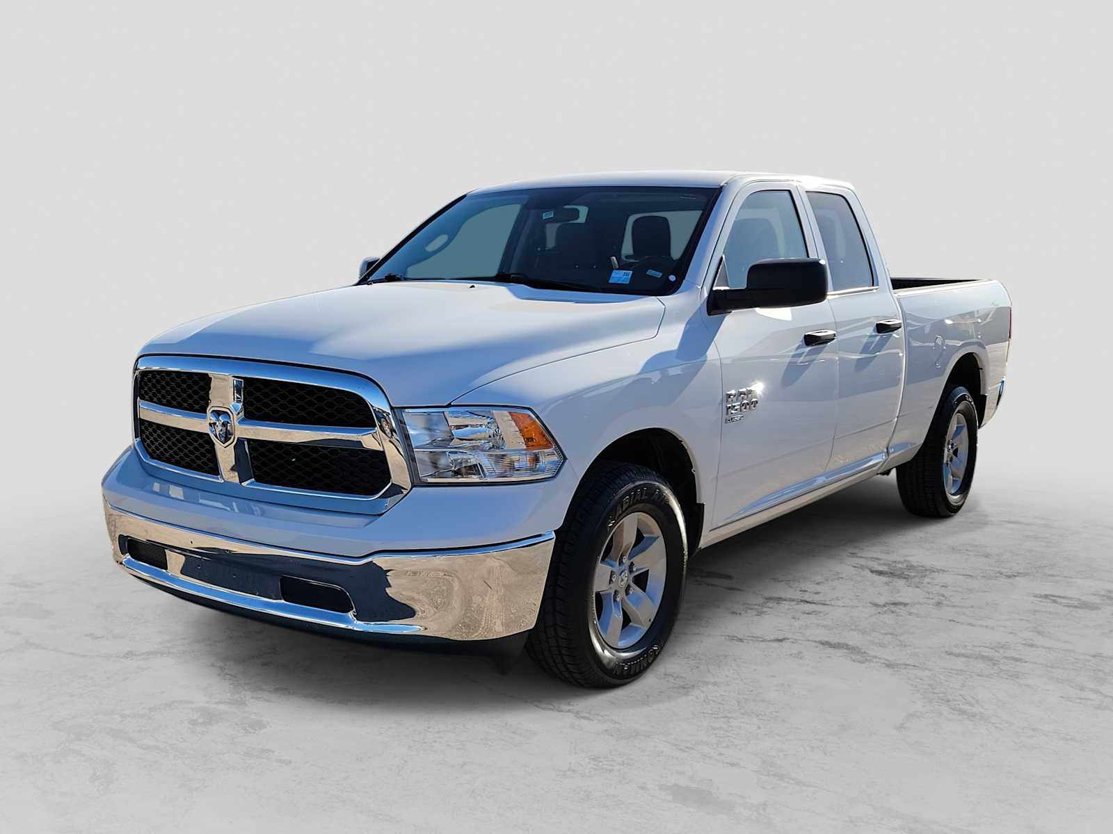 2024 RAM Ram 1500 Classic SLT's photo