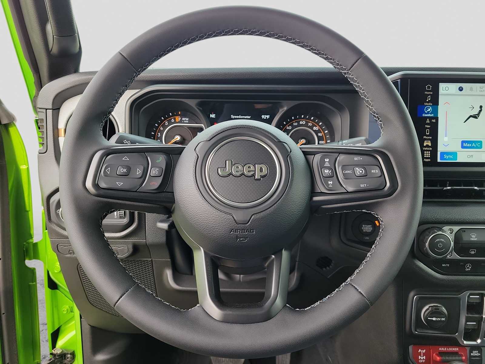 Thumbnail: 2026 Jeep Gladiator - 15