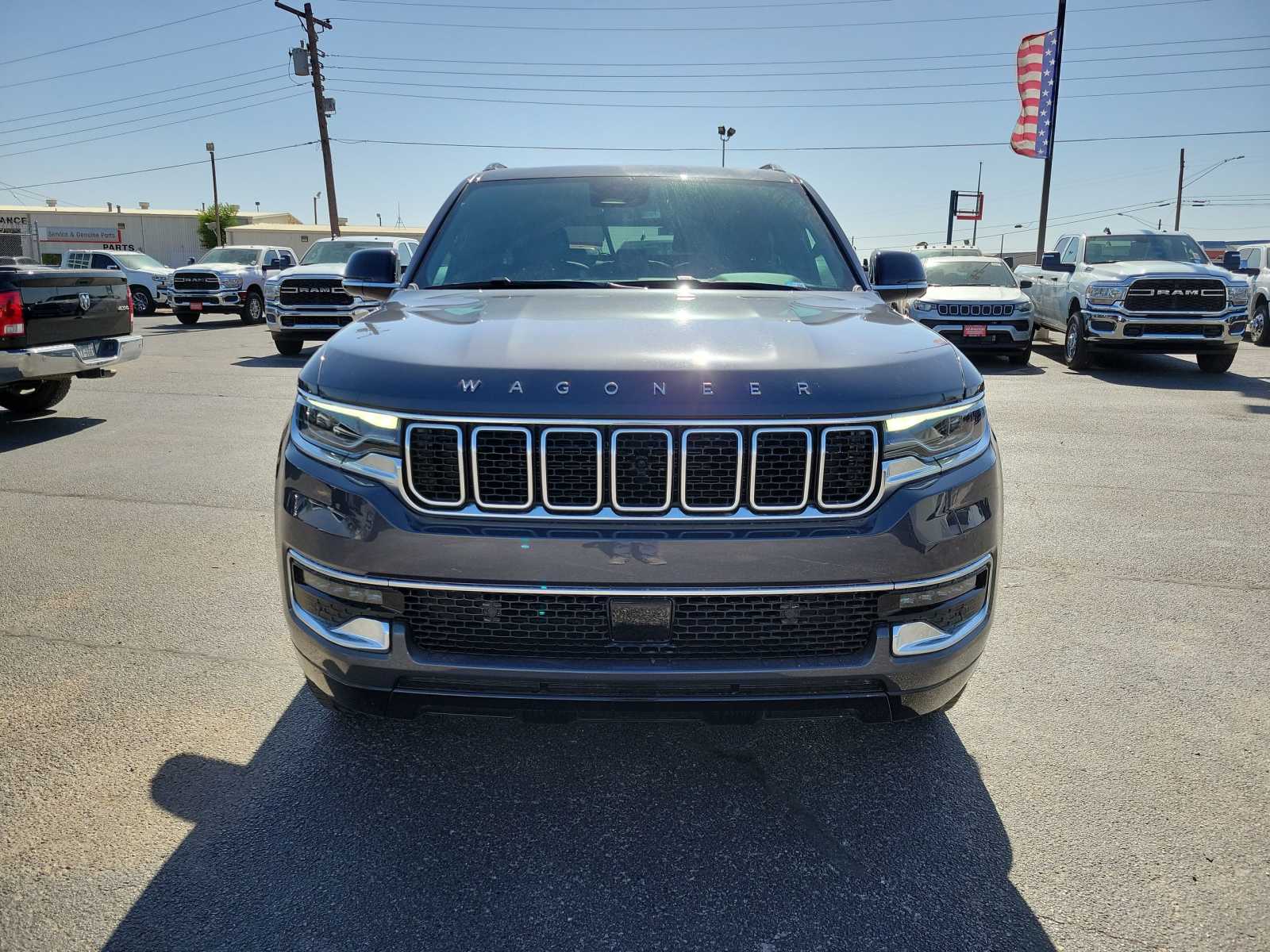 Thumbnail: 2024 Jeep Wagoneer - 6