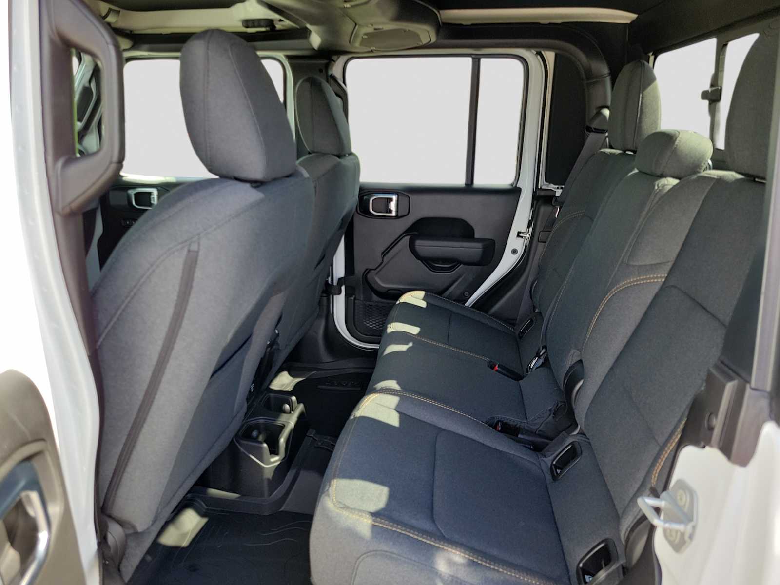 Thumbnail: 2025 Jeep Gladiator - 12