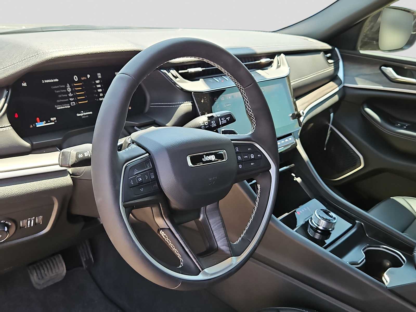 Thumbnail: 2026 Jeep Grand Cherokee - 2