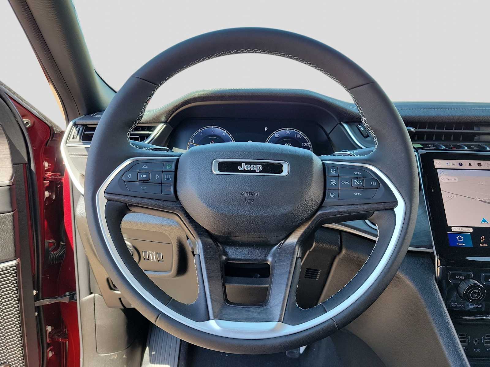 Thumbnail: 2024 Jeep Grand Cherokee - 15