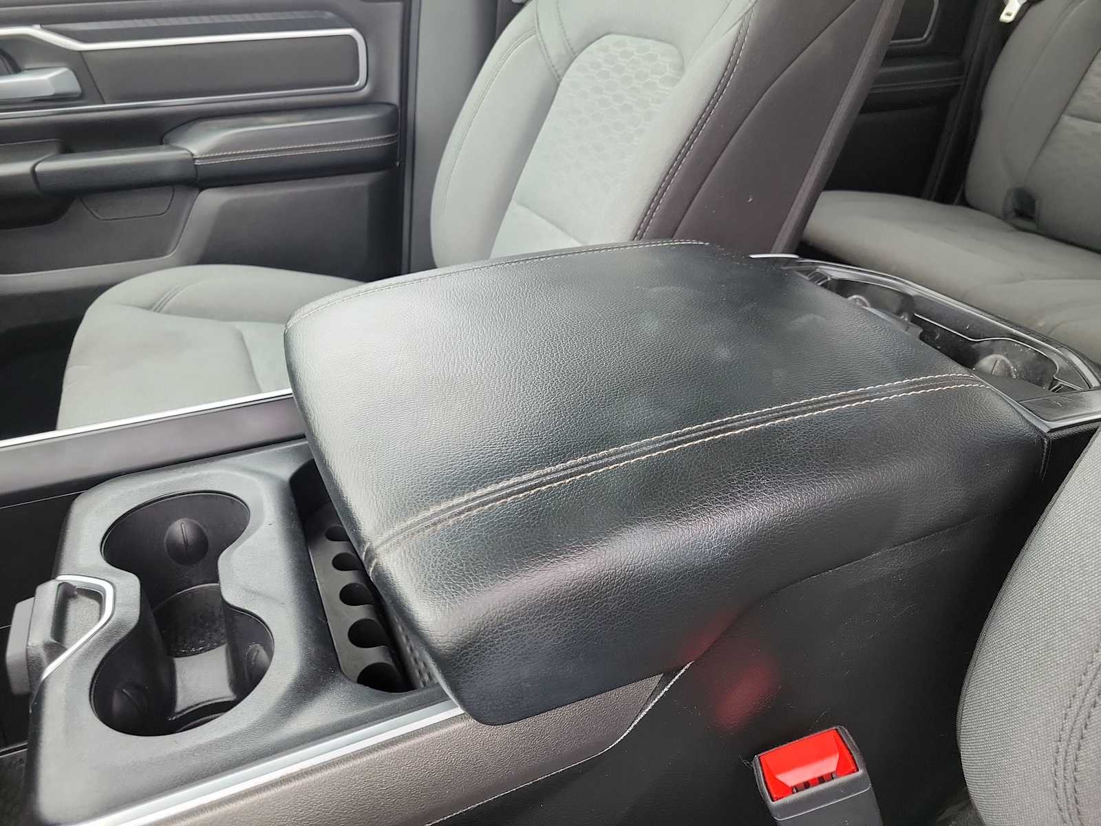 Thumbnail: 2025 RAM 1500 - 16