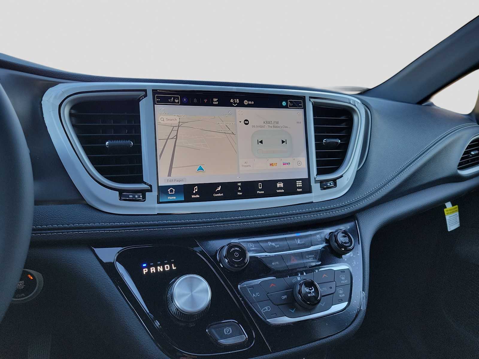 Thumbnail: 2026 Chrysler Pacifica - 21