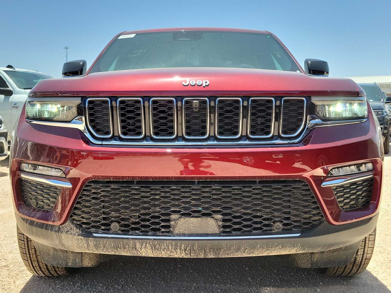 Thumbnail: 2024 Jeep Grand Cherokee - 10