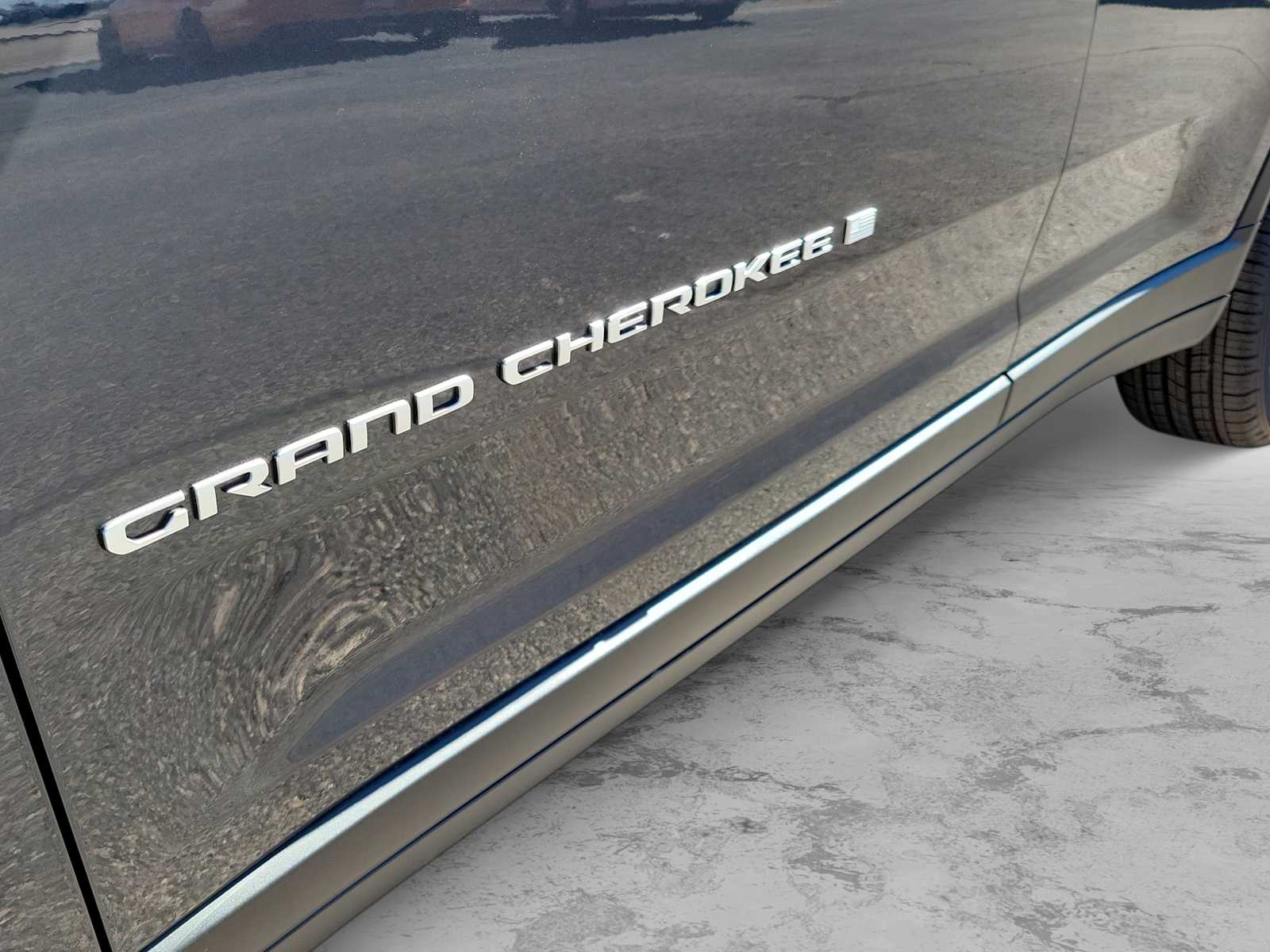 Thumbnail: 2025 Jeep Grand Cherokee - 7