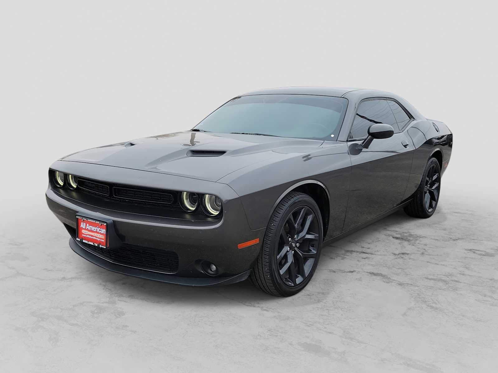 2020 Dodge Challenger SXT's photo