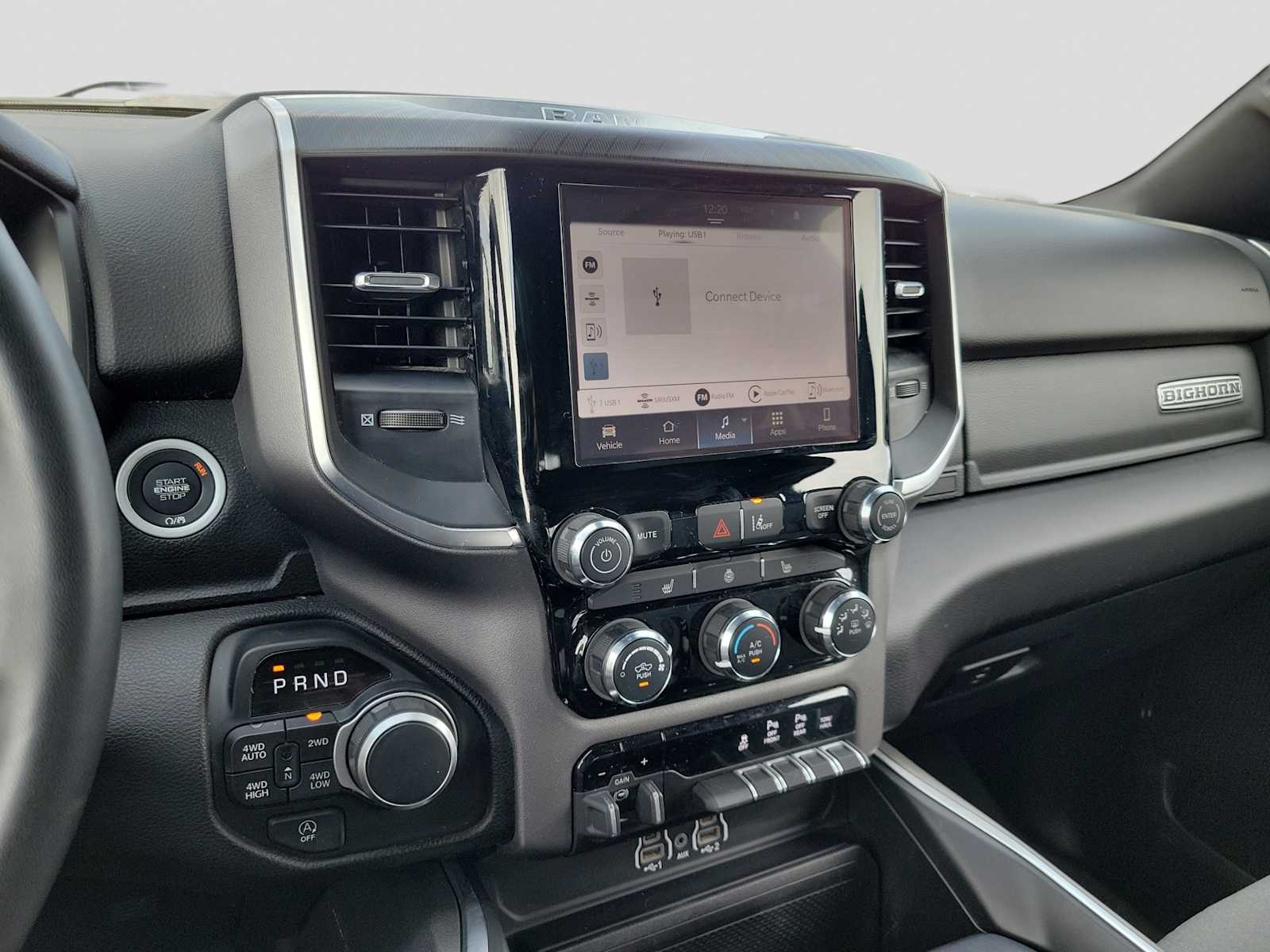 Thumbnail: 2025 RAM 1500 - 21