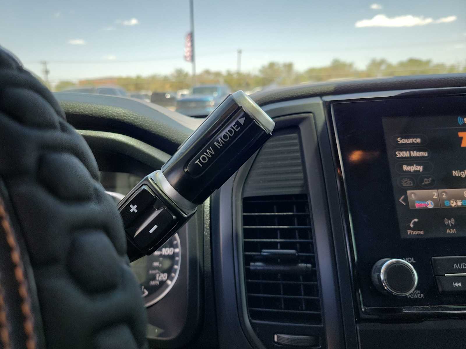 Thumbnail: 2024 Nissan Titan - 17