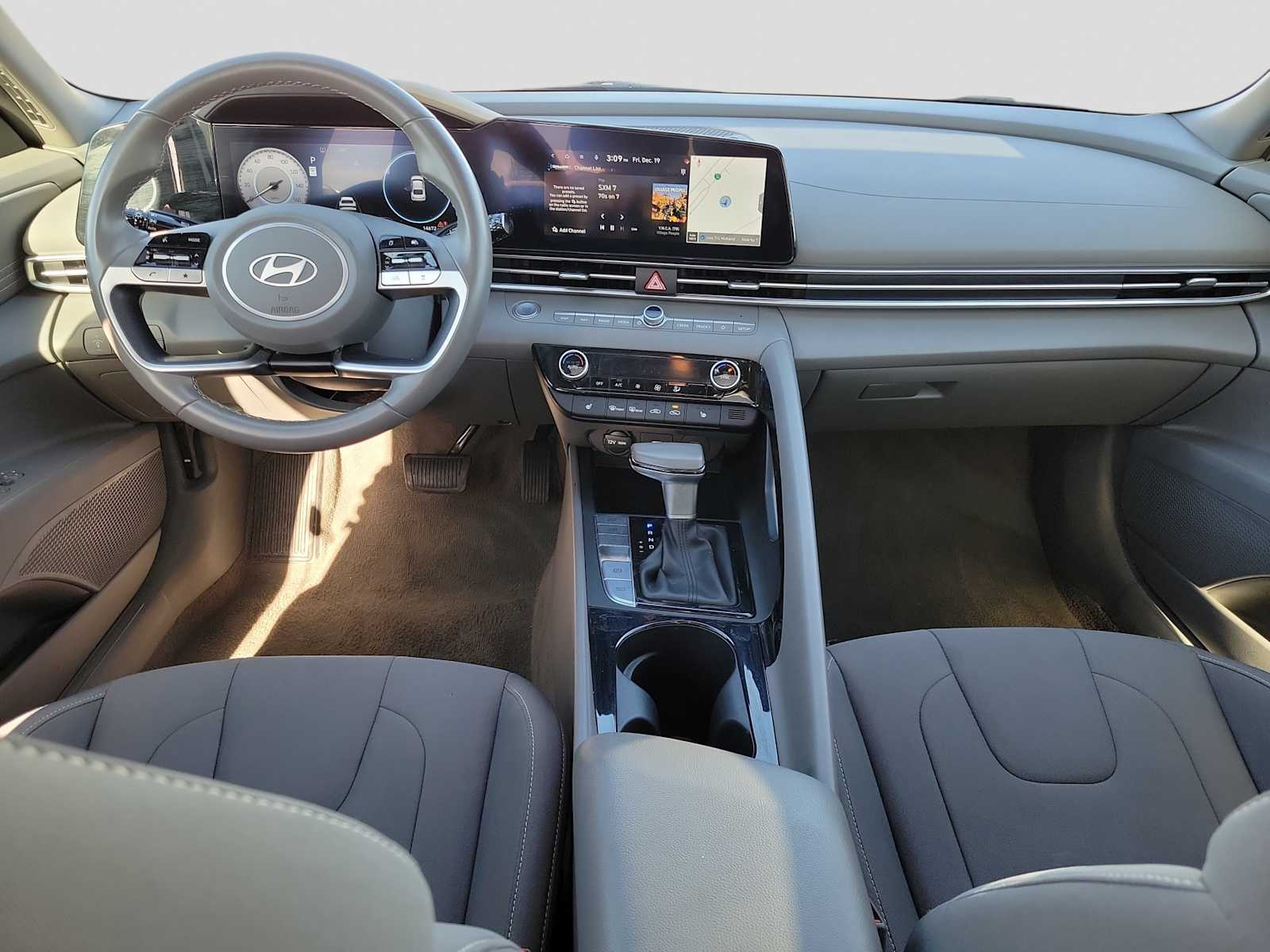 Thumbnail: 2025 Hyundai Elantra - 10