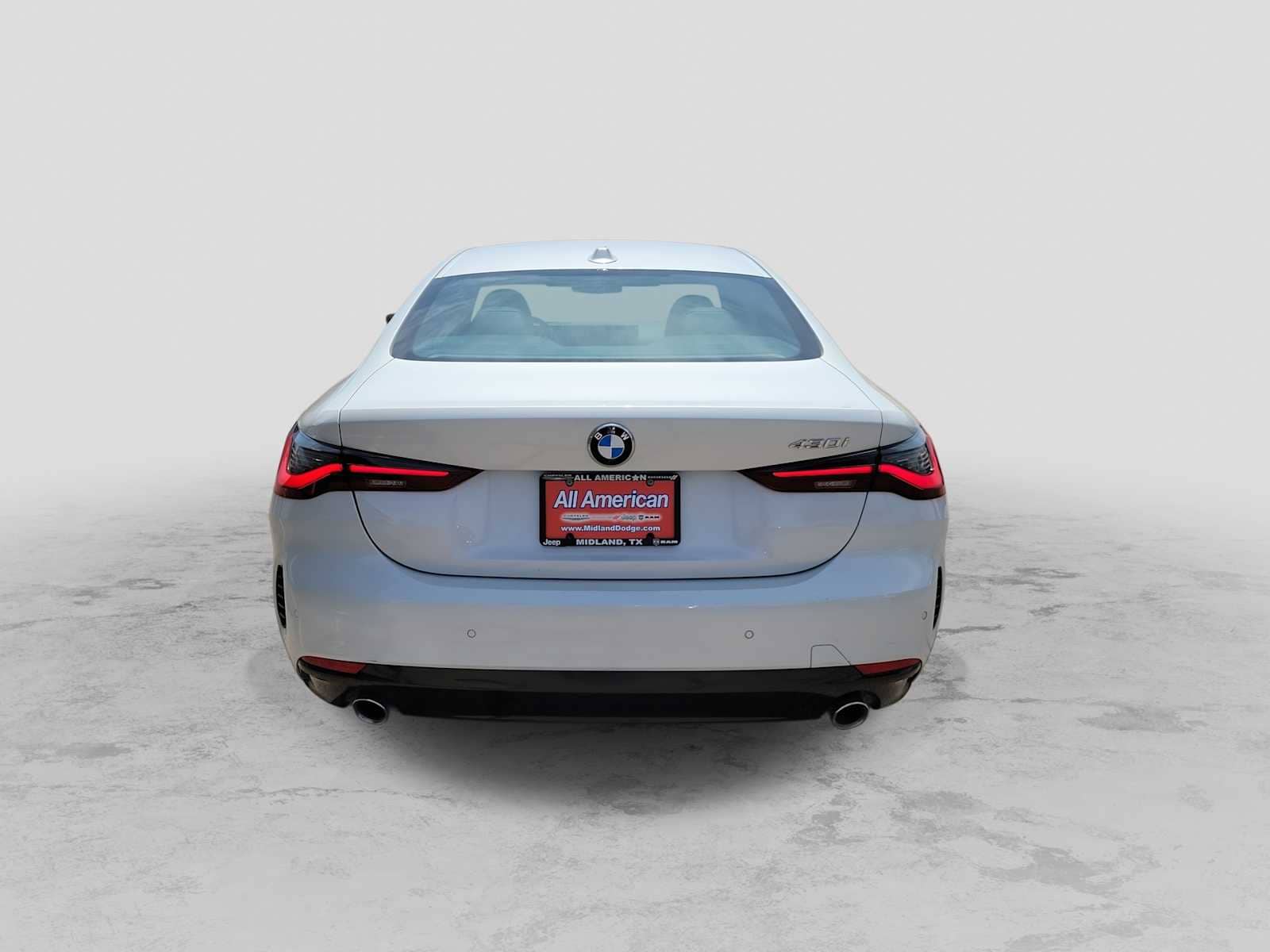 Thumbnail: 2025 BMW 4 Series - 5
