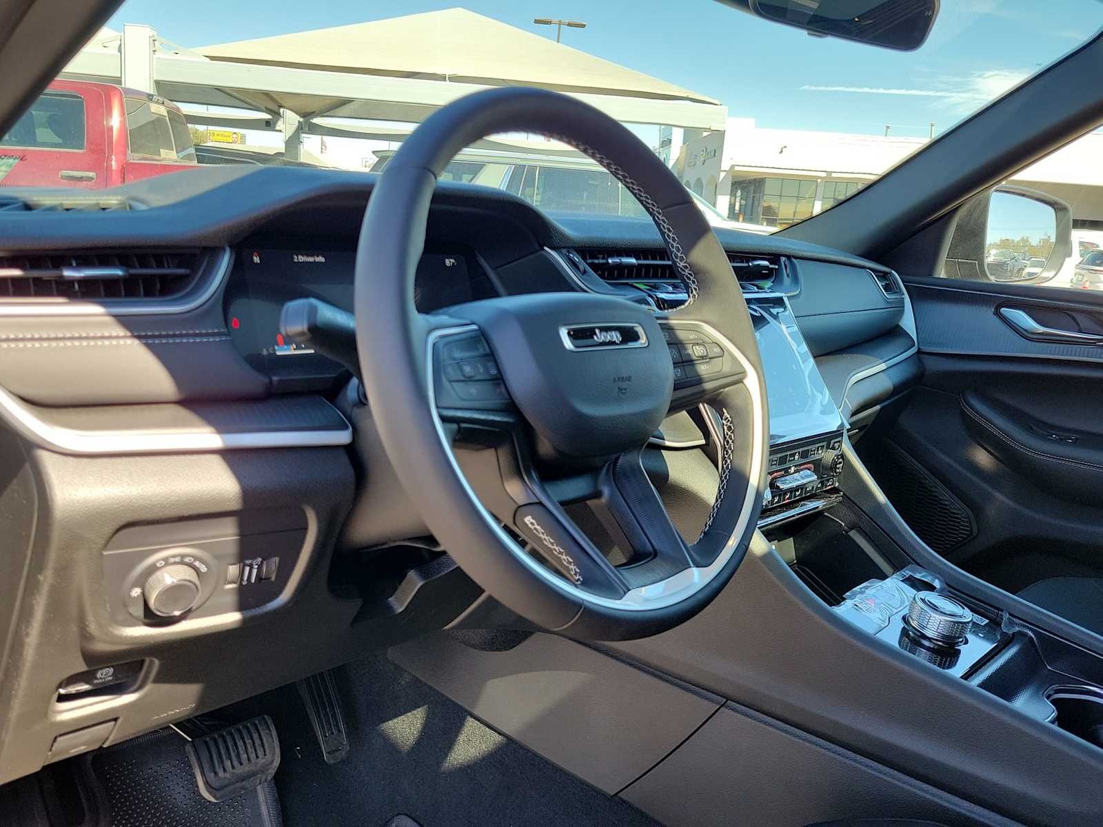 Thumbnail: 2025 Jeep Grand Cherokee - 2