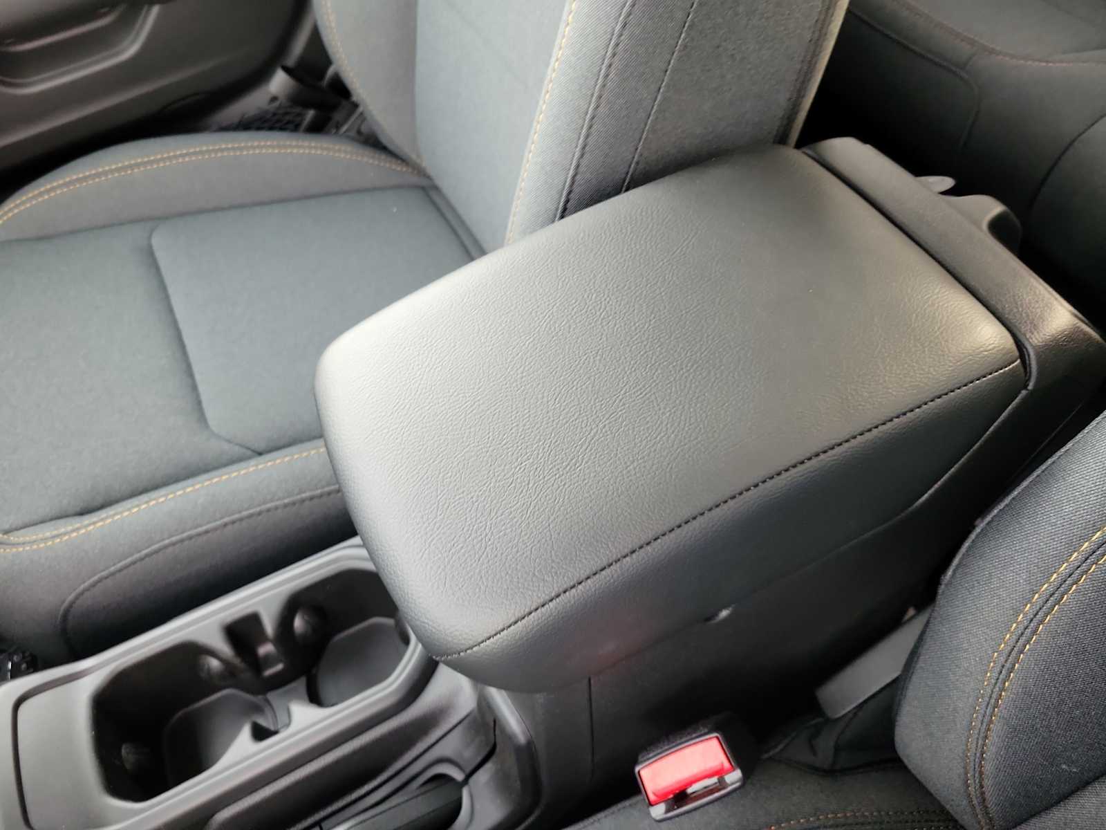 Thumbnail: 2026 Jeep Gladiator - 16