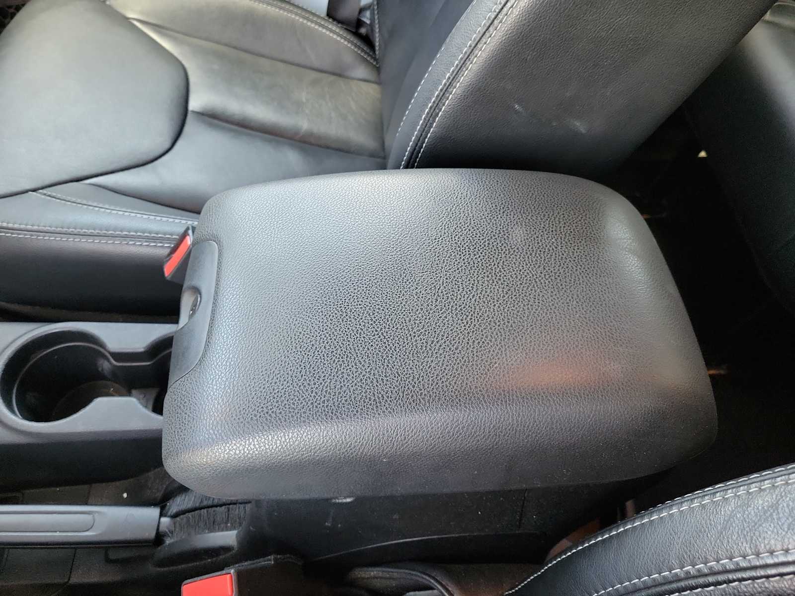 Thumbnail: 2014 Jeep Wrangler - 16