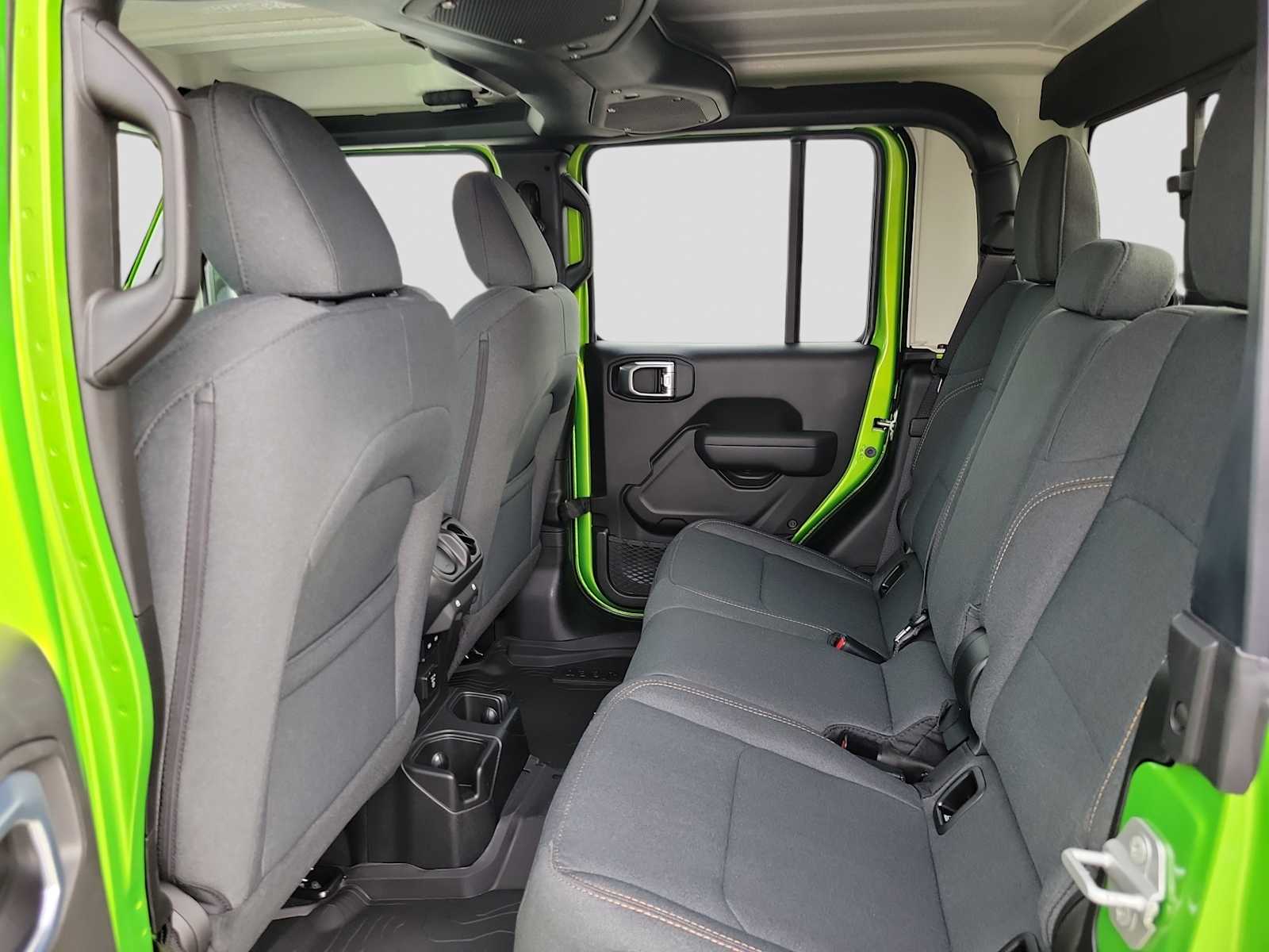 Thumbnail: 2026 Jeep Gladiator - 12