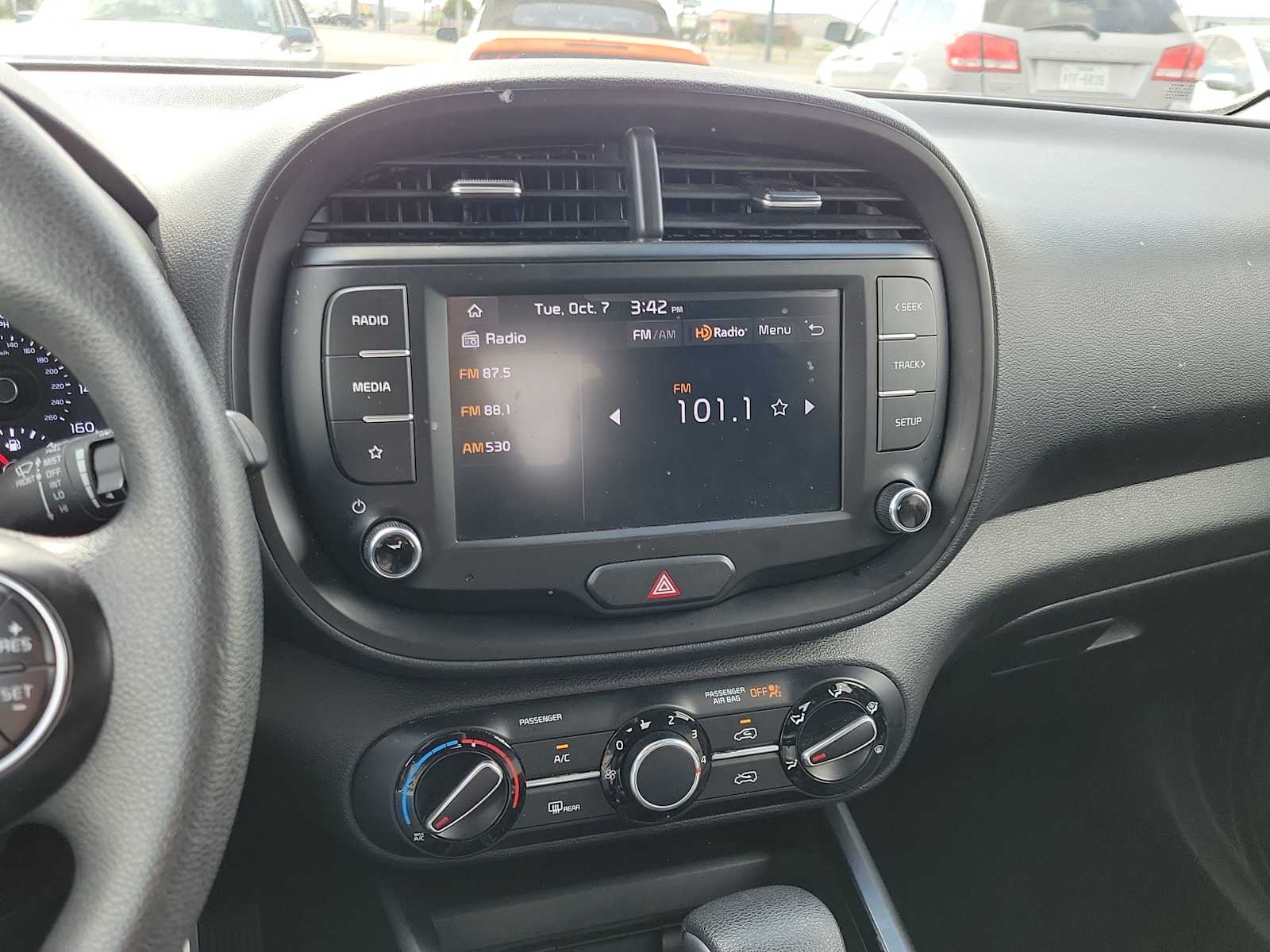 Thumbnail: 2022 Kia Soul - 21
