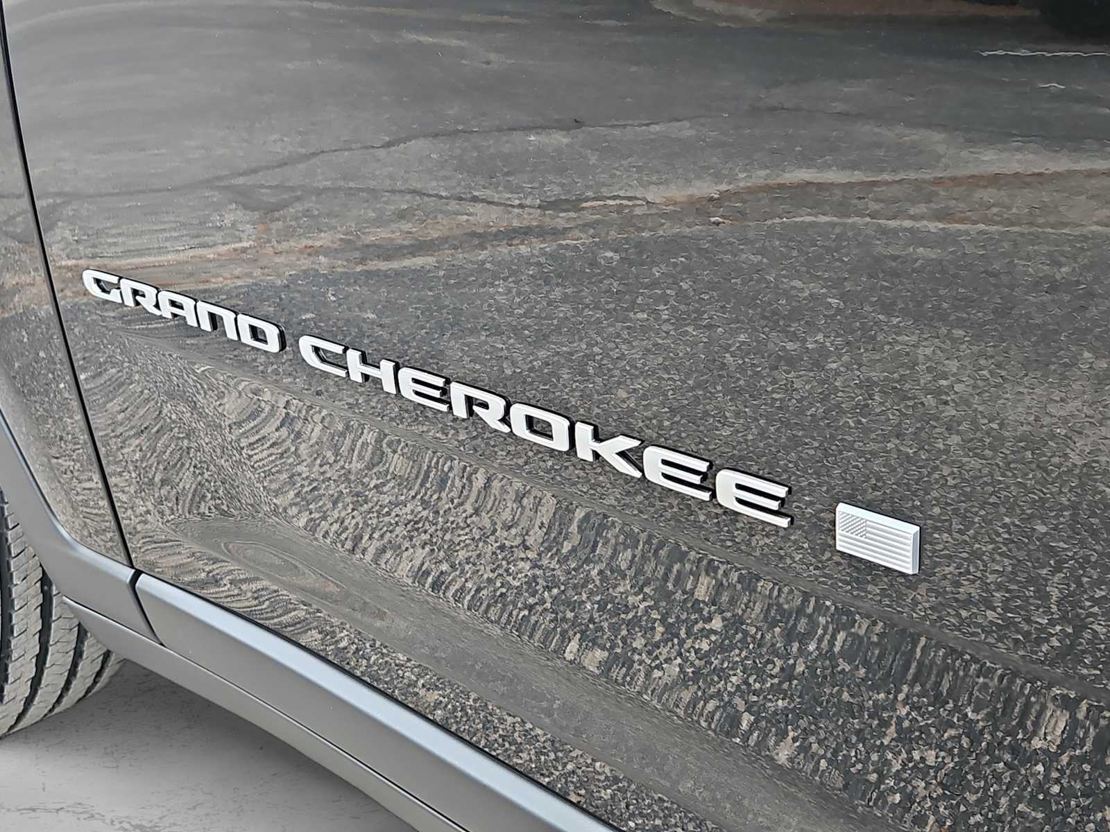 Thumbnail: 2026 Jeep Grand Cherokee - 3