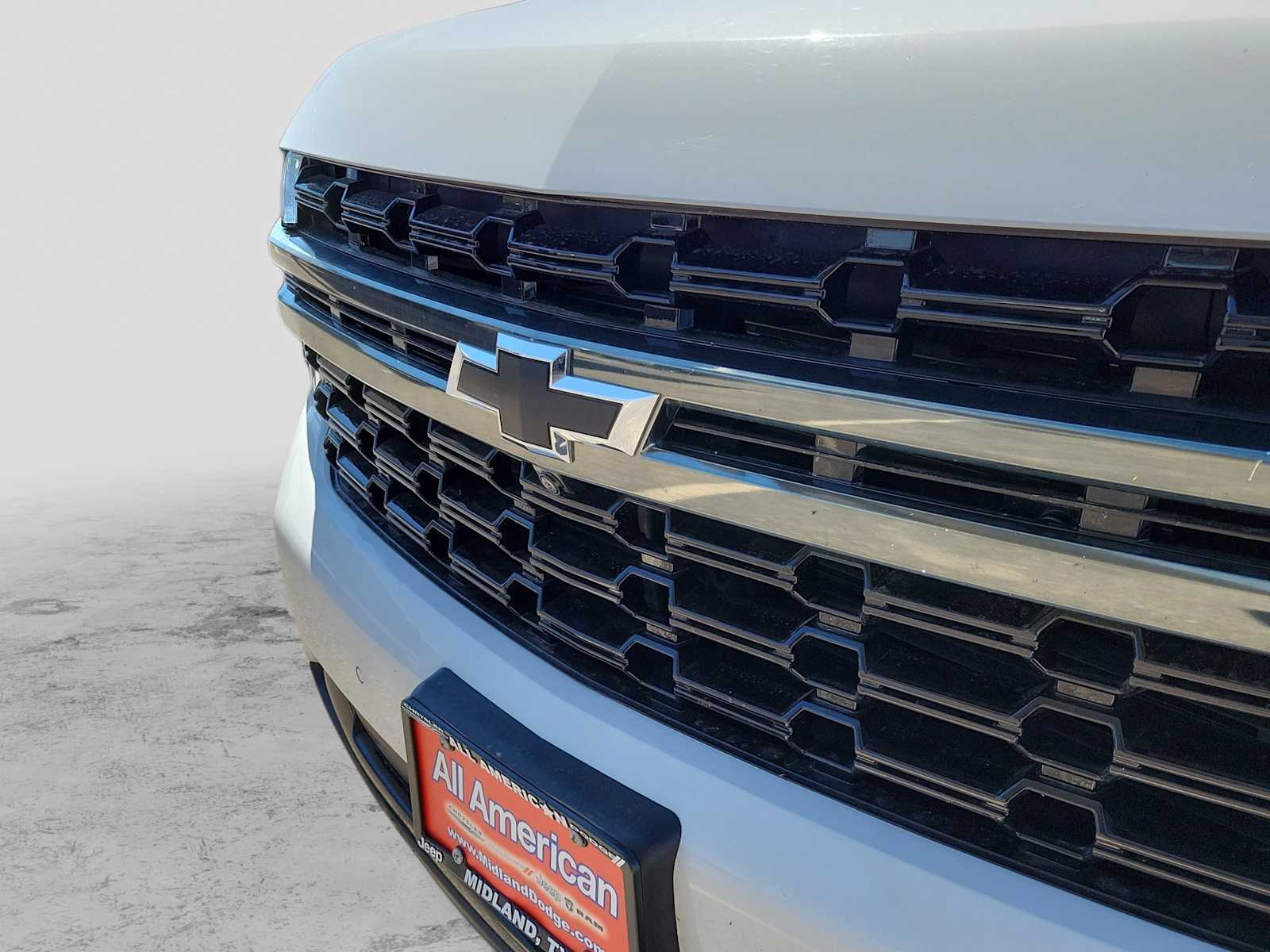 Thumbnail: 2023 Chevrolet Tahoe - 9