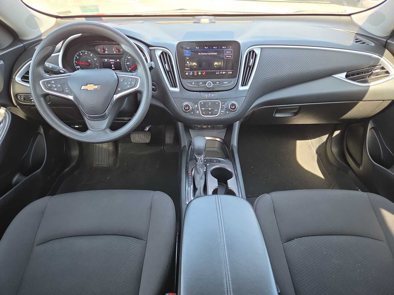 Thumbnail: 2024 Chevrolet Malibu - 10