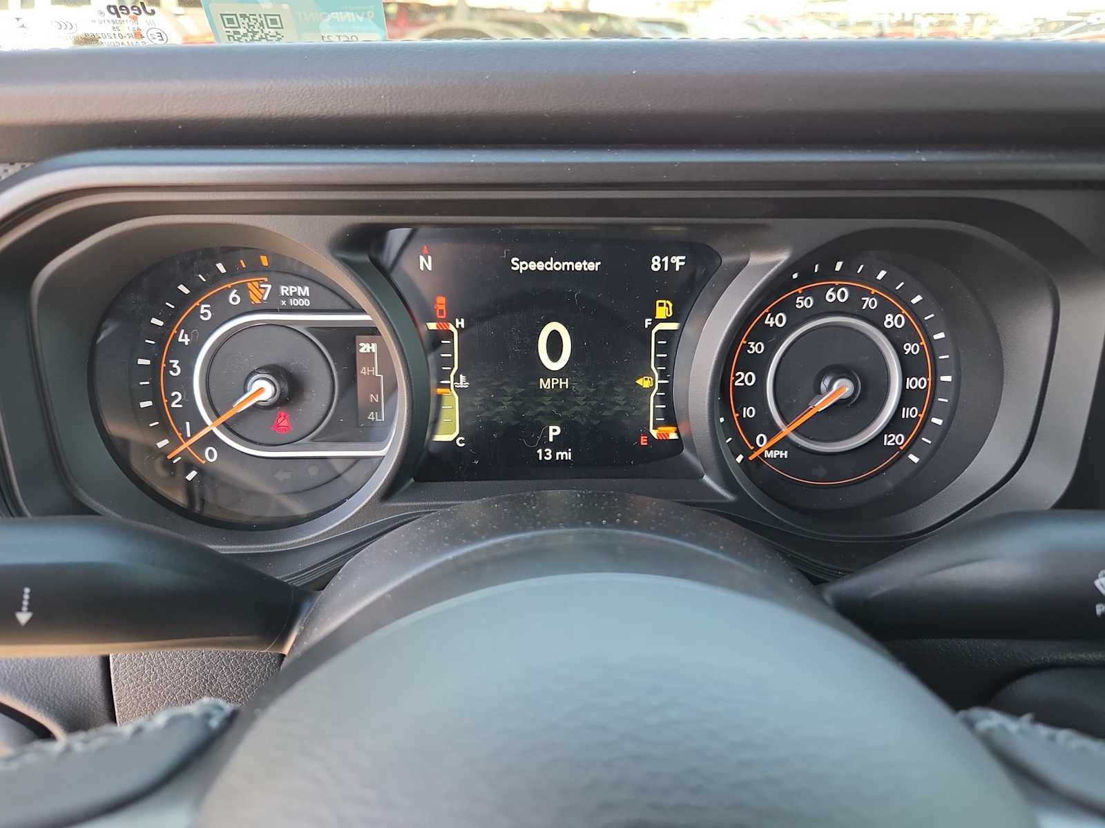 Thumbnail: 2025 Jeep Gladiator - 18