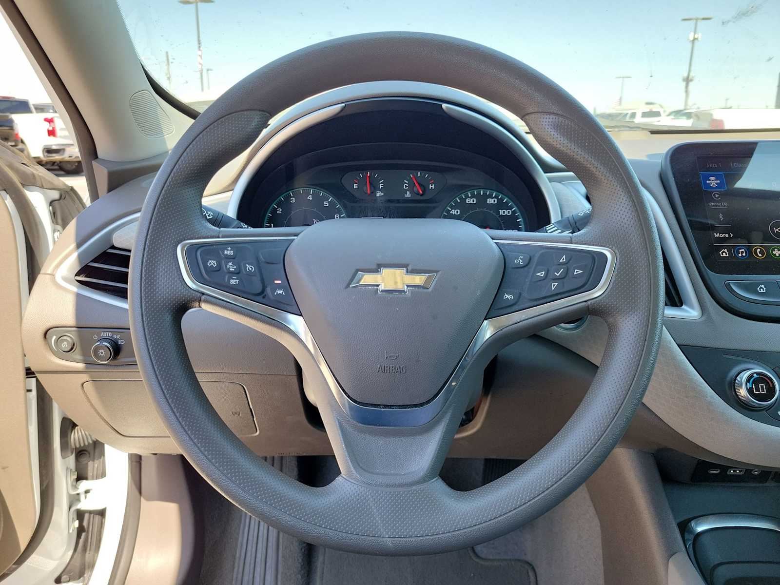 Thumbnail: 2024 Chevrolet Malibu - 15