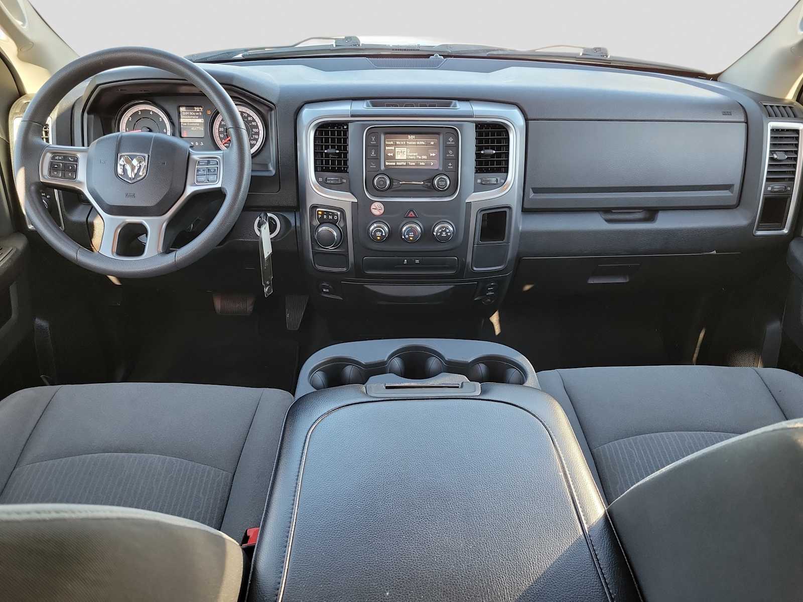 Thumbnail: 2024 RAM 1500 Classic - 10