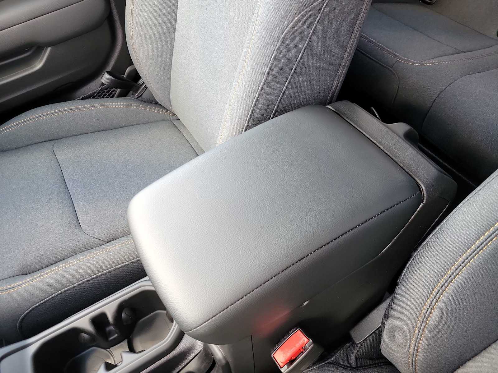 Thumbnail: 2025 Jeep Gladiator - 16