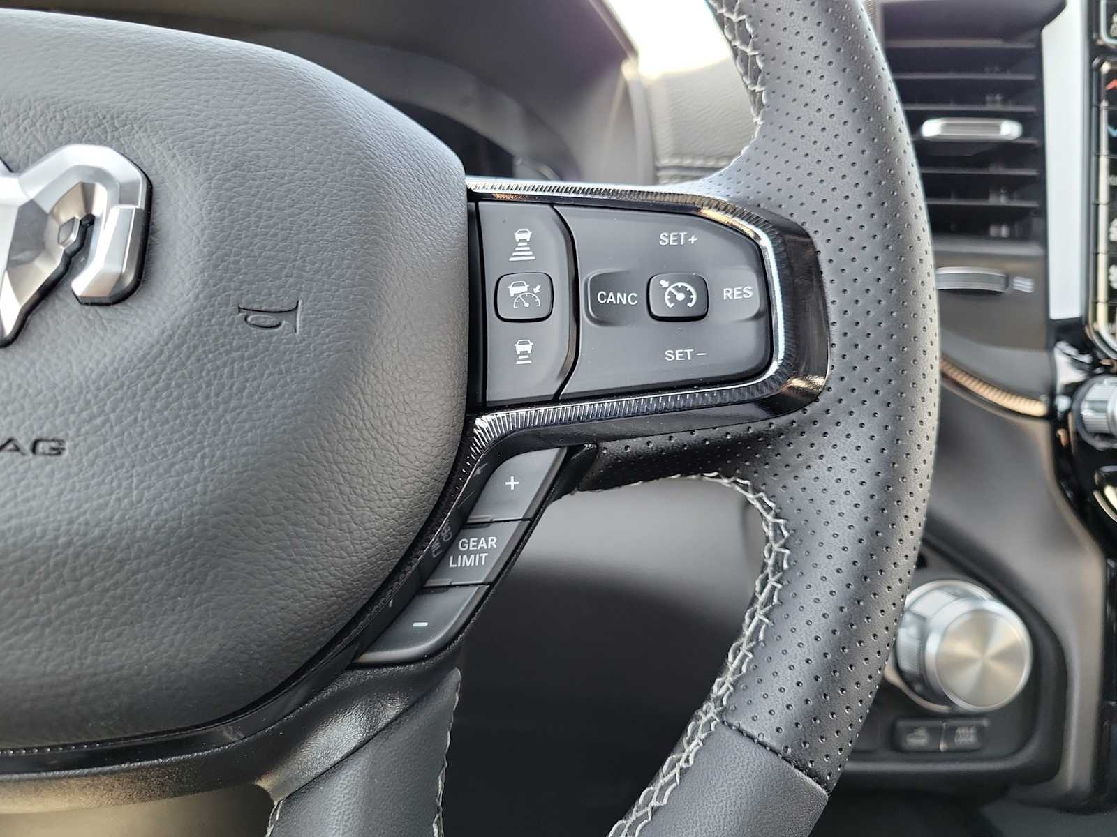 Thumbnail: 2026 RAM 1500 - 15