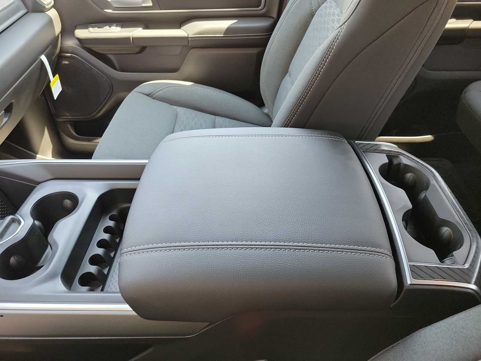 Thumbnail: 2026 RAM 1500 - 16