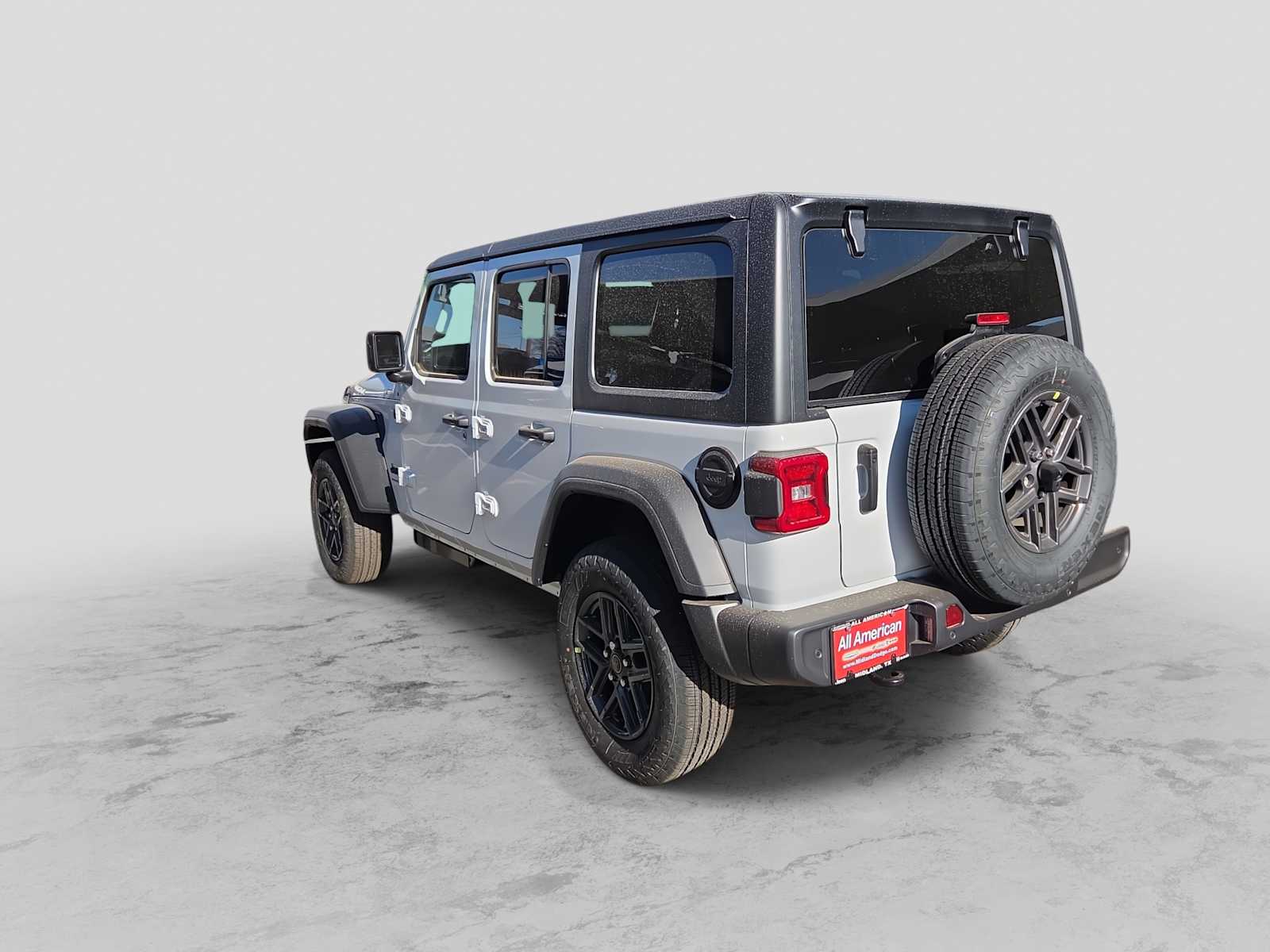Thumbnail: 2026 Jeep Wrangler - 4