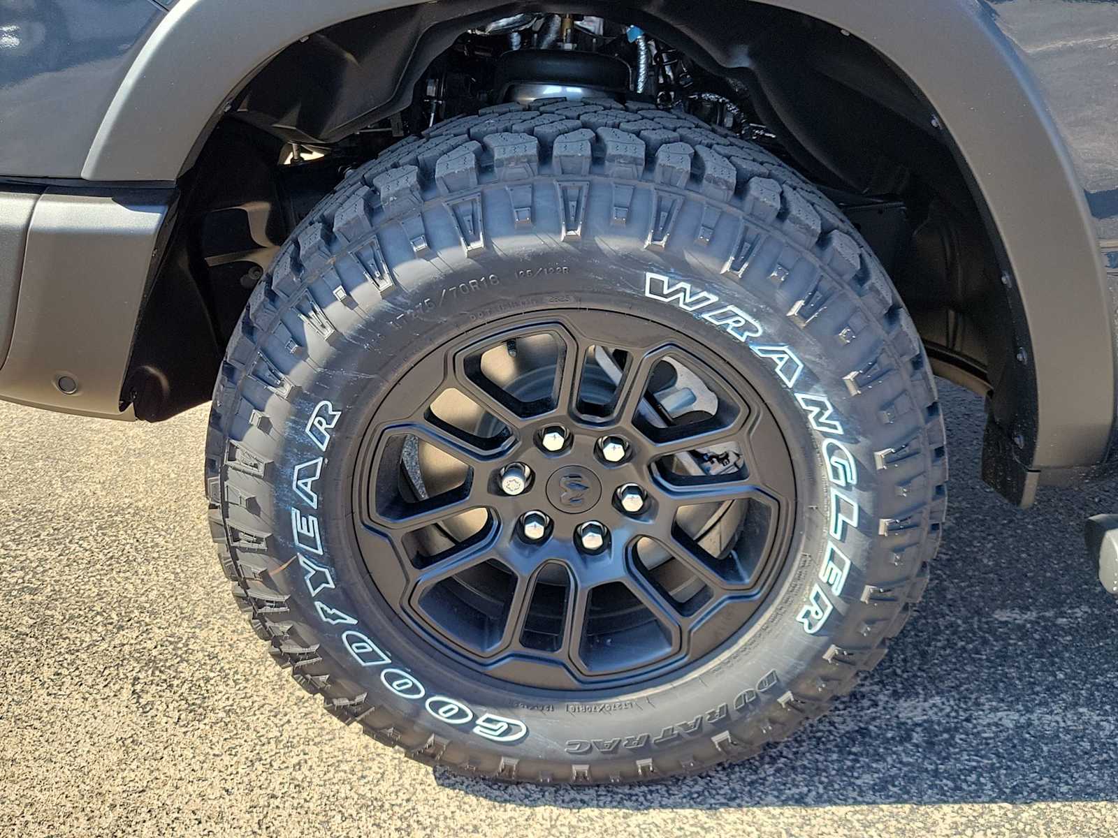 Thumbnail: 2026 RAM 1500 - 8